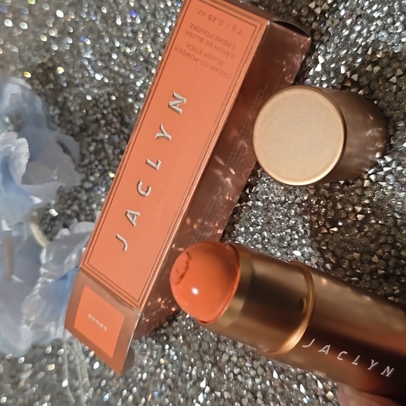 🌟🧚‍♀️SWOON Jaclyn Cosmetics DISCONTINUED Blush Stick NWT - Picture 4 of 5